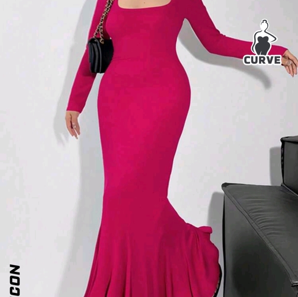 Dress - Picture 1 of 2